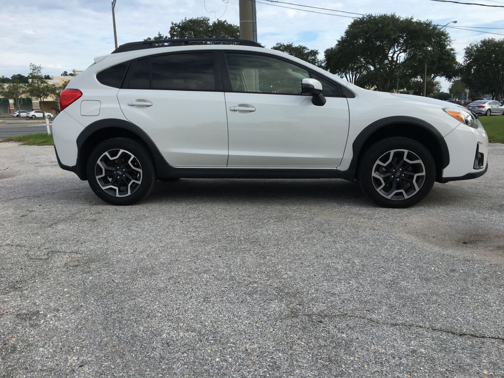 2017 Subaru Crosstrek Image 5