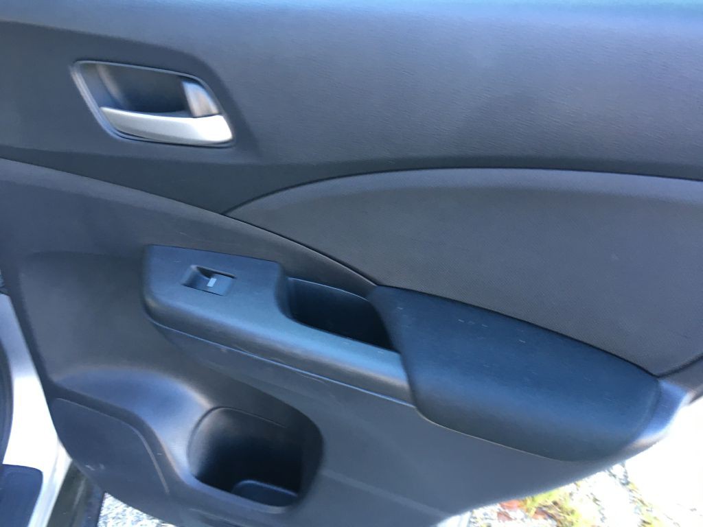 2015 Honda CR-V Image 16