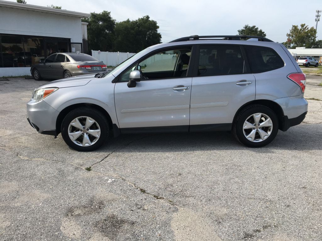 2016 Subaru Forester Image 4