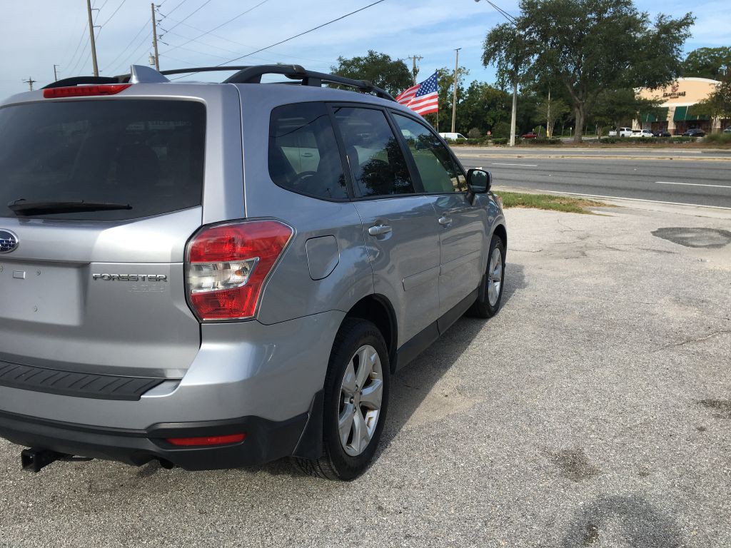 2016 Subaru Forester Image 8