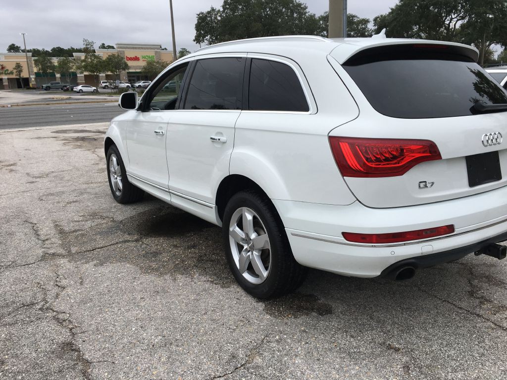 2015 Audi Q7 Image 7