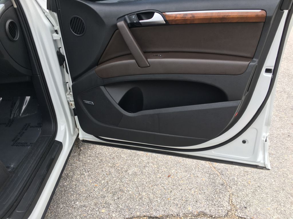 2015 Audi Q7 Image 20