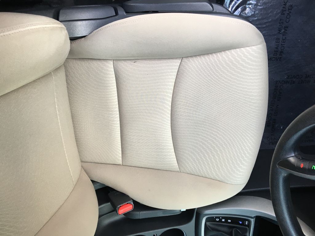 2014 Hyundai Elantra Image 11