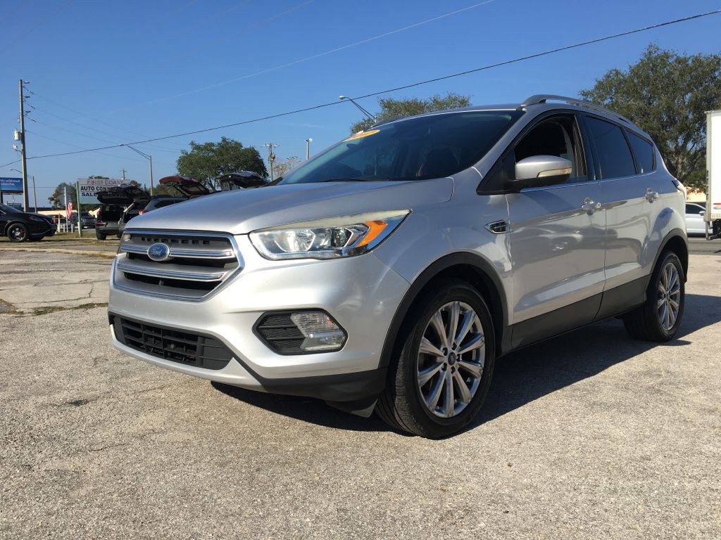 2017 Ford Escape Image 1
