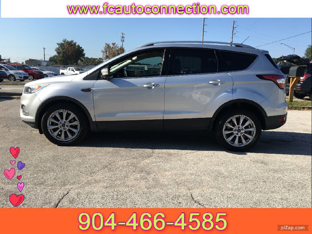 2017 Ford Escape Image 2