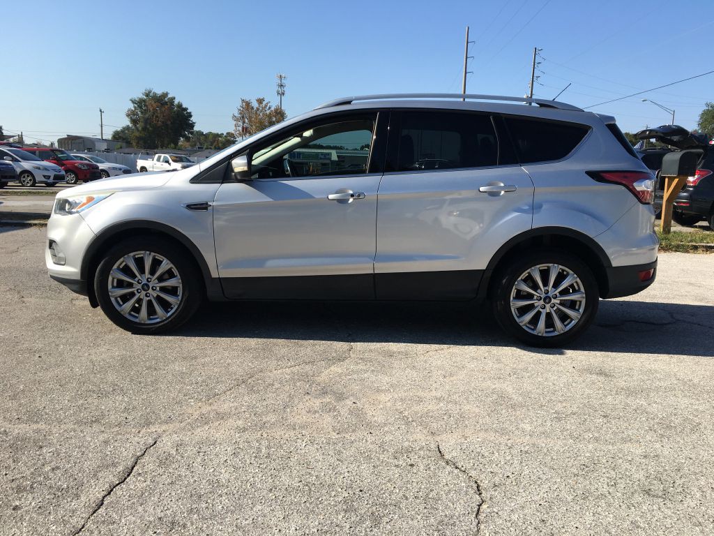 2017 Ford Escape Image 3