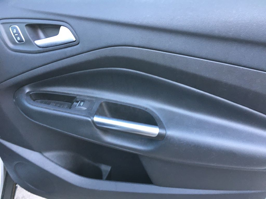 2017 Ford Escape Image 13