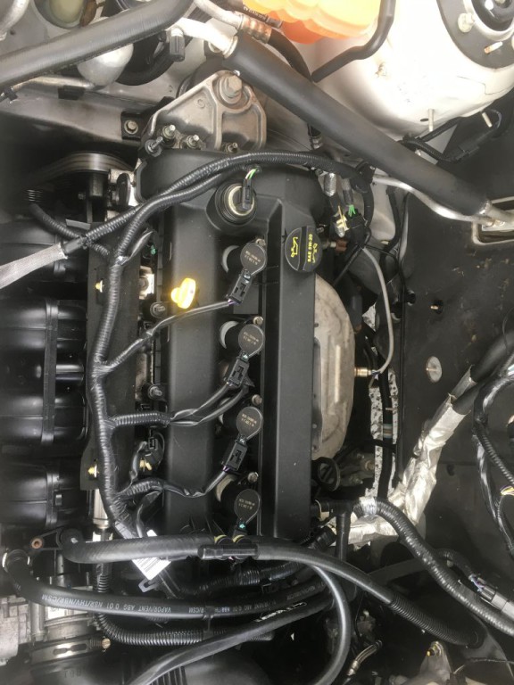 2010 Ford Escape Image 19