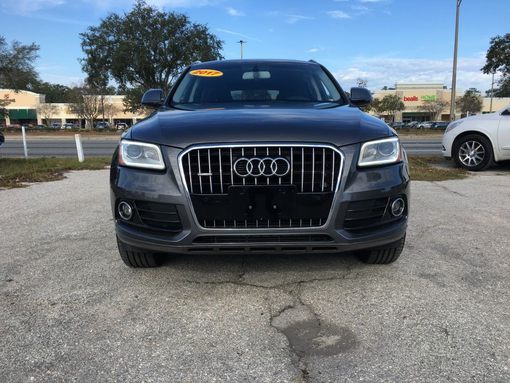 2017 Audi Q5 Image 1