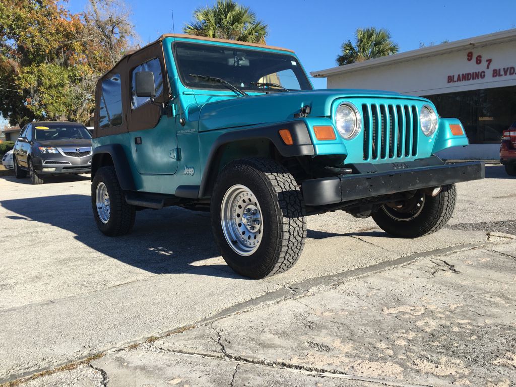 1997 Jeep Wrangler Image 5