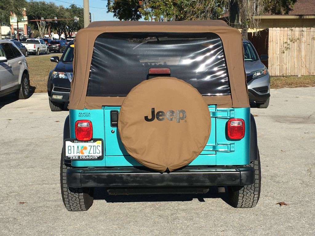 1997 Jeep Wrangler Image 8