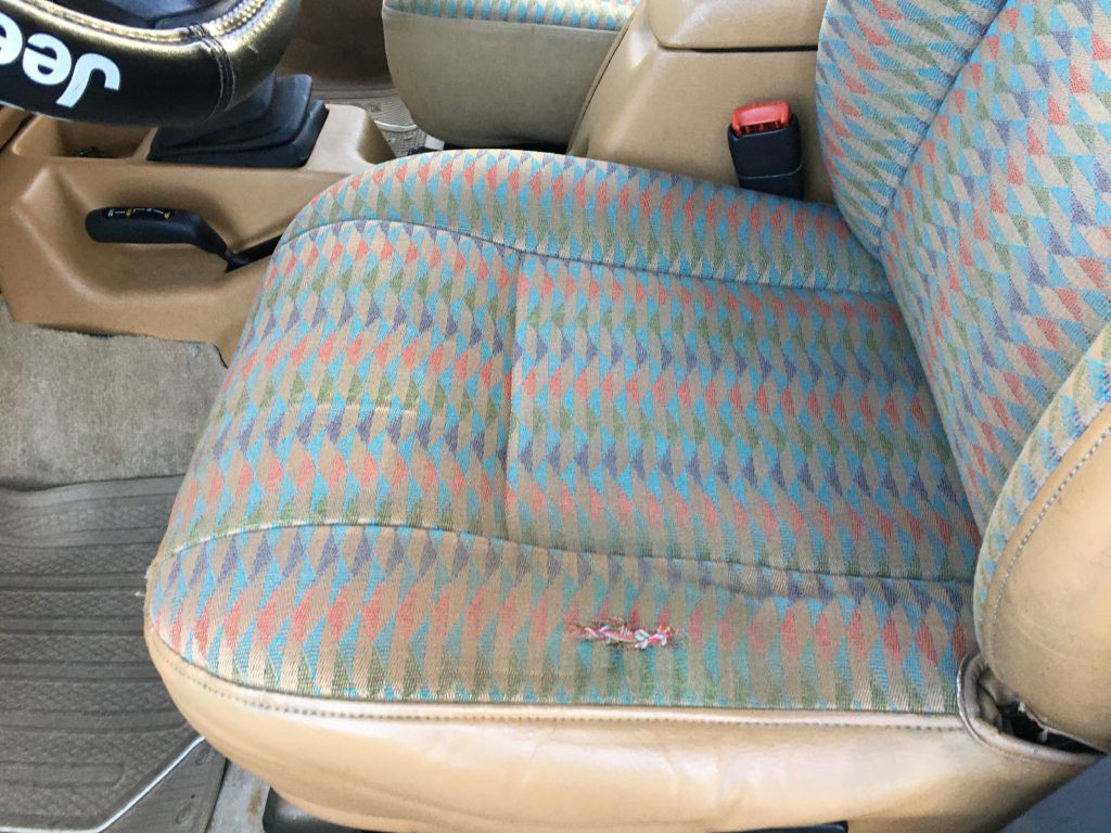 1997 Jeep Wrangler Image 11