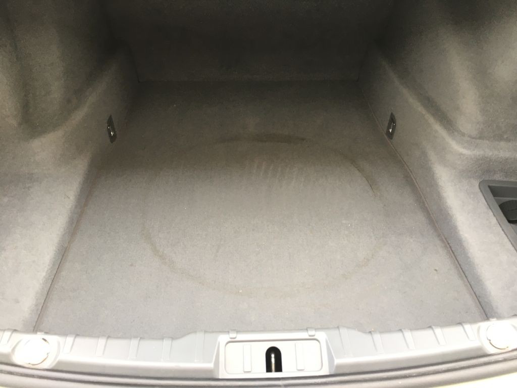 2014 BMW 7 Series Image 12