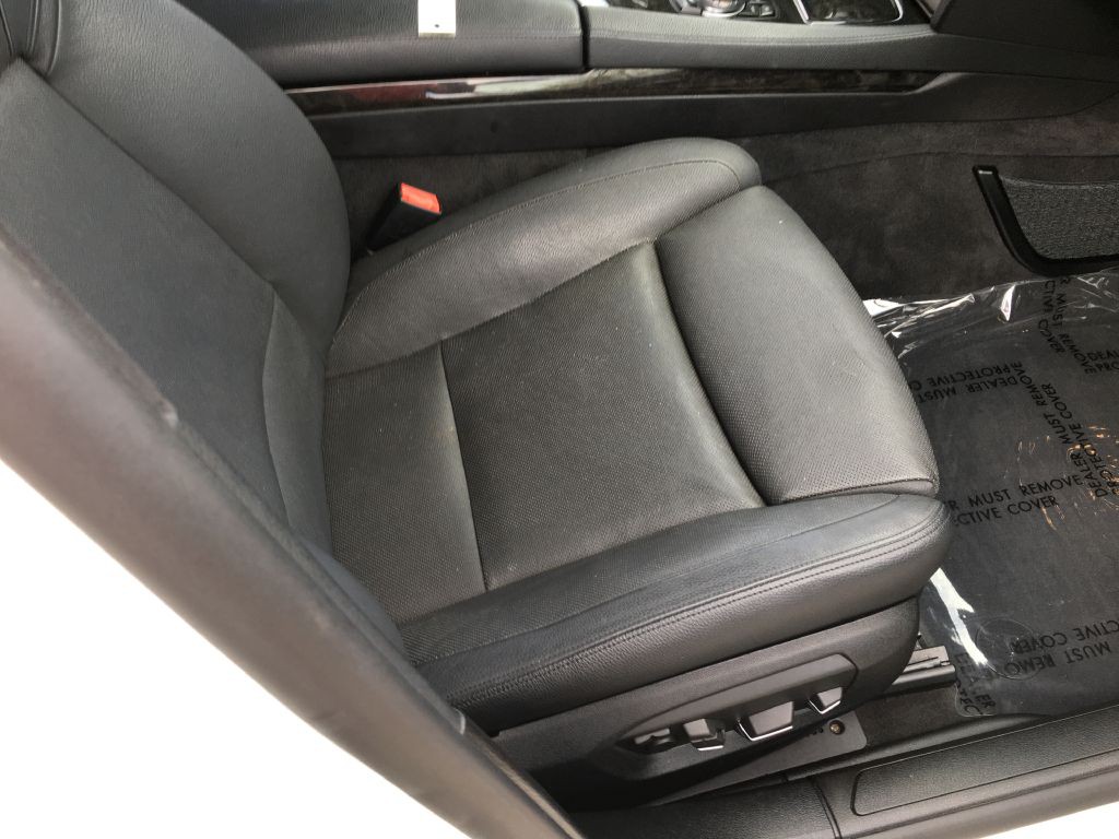 2014 BMW 7 Series Image 15