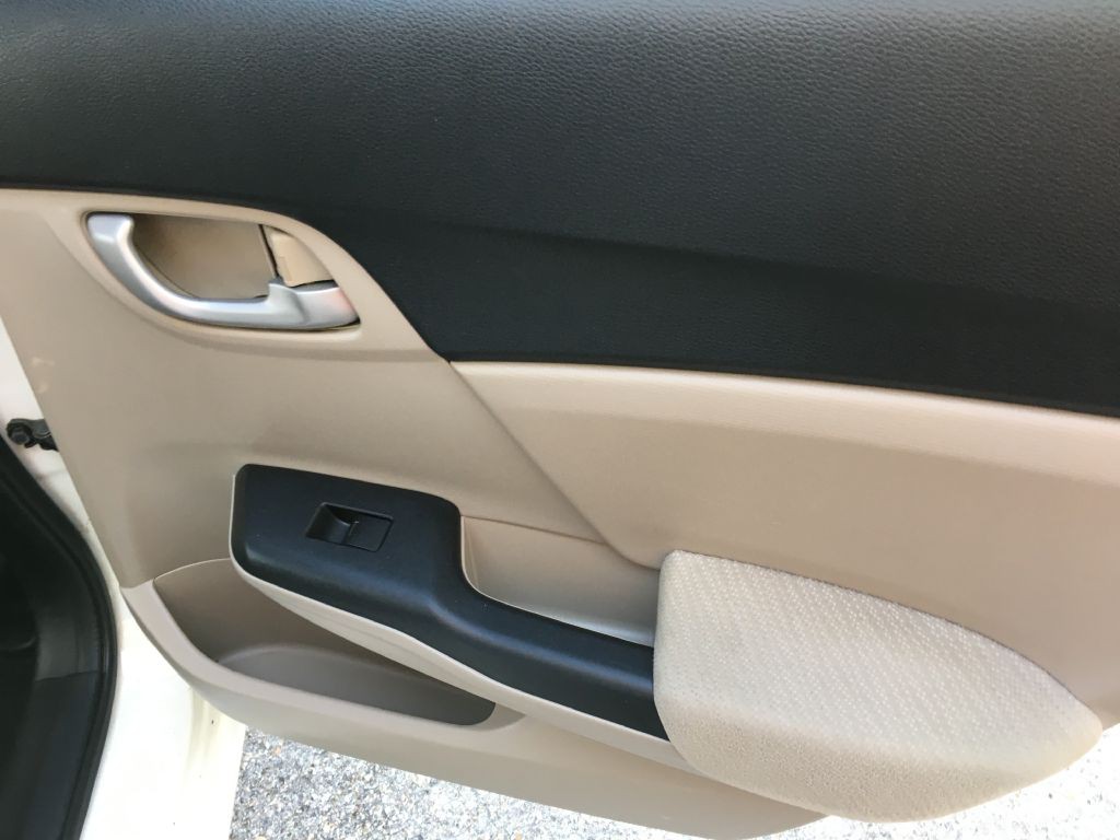 2013 Honda Civic Image 15