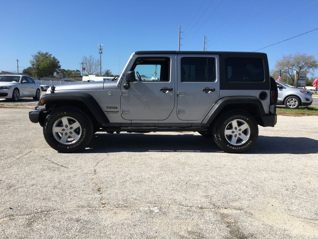 2016 Jeep Wrangler Image 4