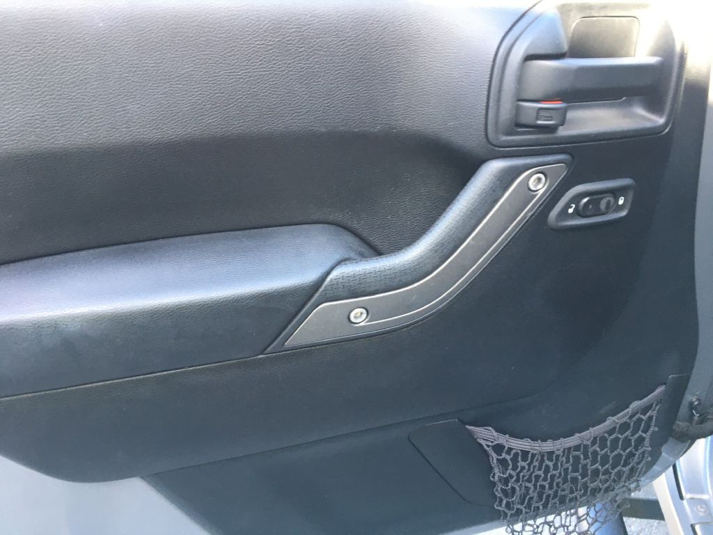 2016 Jeep Wrangler Image 9