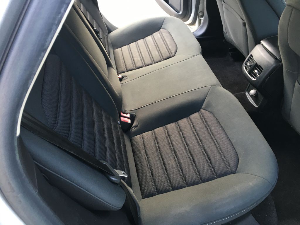 2017 Ford Fusion Image 17