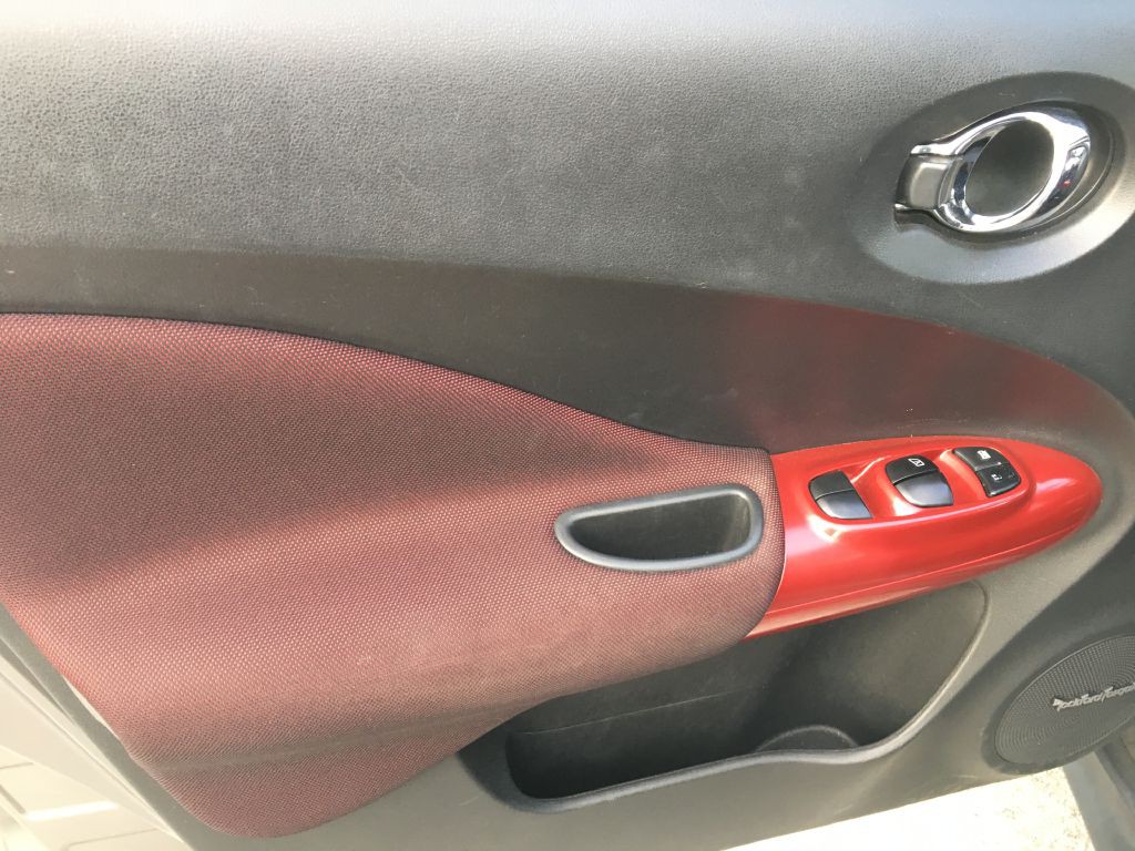 2017 Nissan Juke Image 12