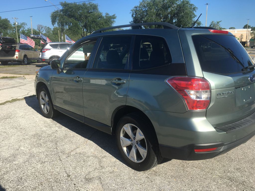2015 Subaru Forester Image 5