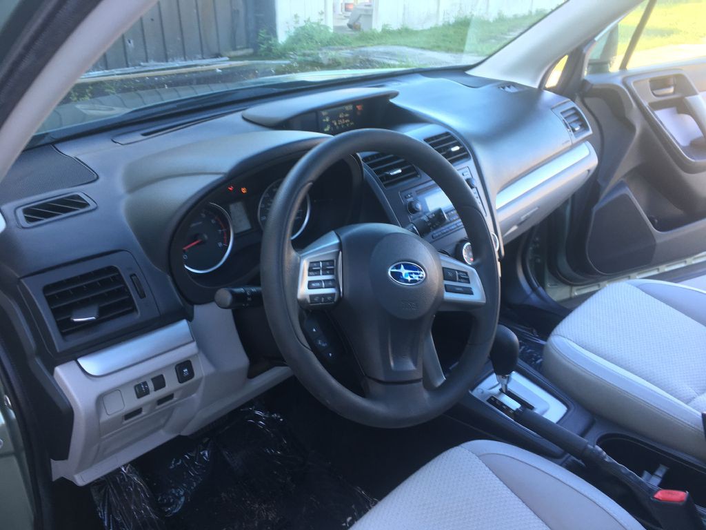 2015 Subaru Forester Image 18