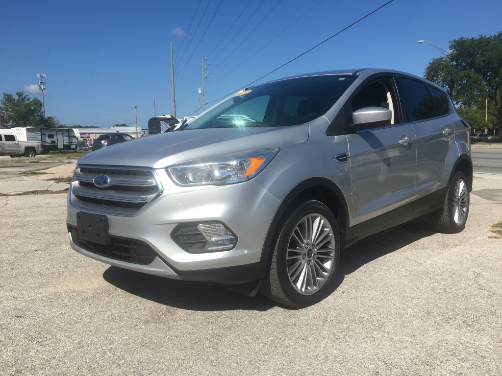 2017 Ford Escape Image 1