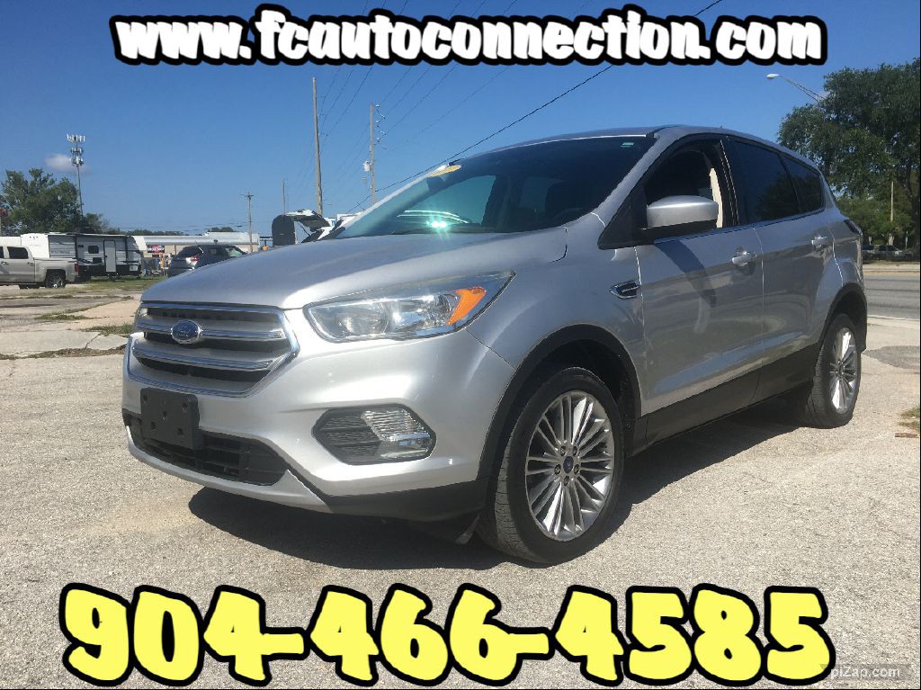 2017 Ford Escape Image 2