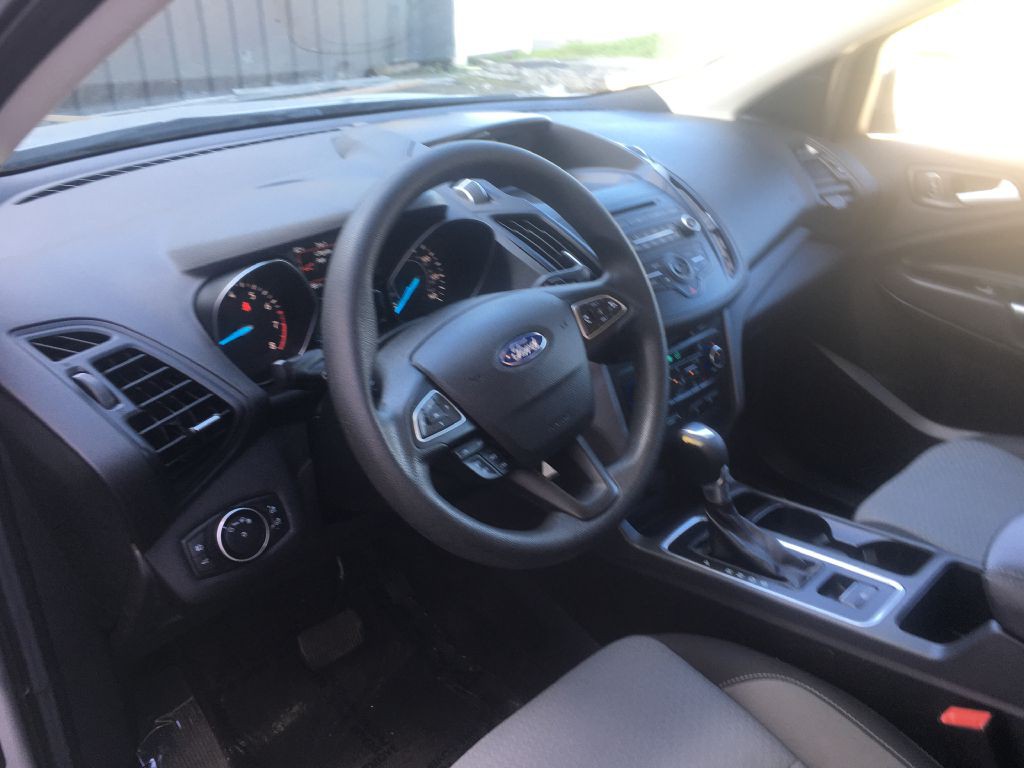2017 Ford Escape Image 13