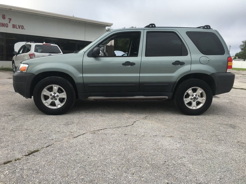 2007 Ford Escape Image 4