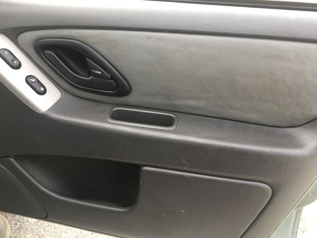 2007 Ford Escape Image 14