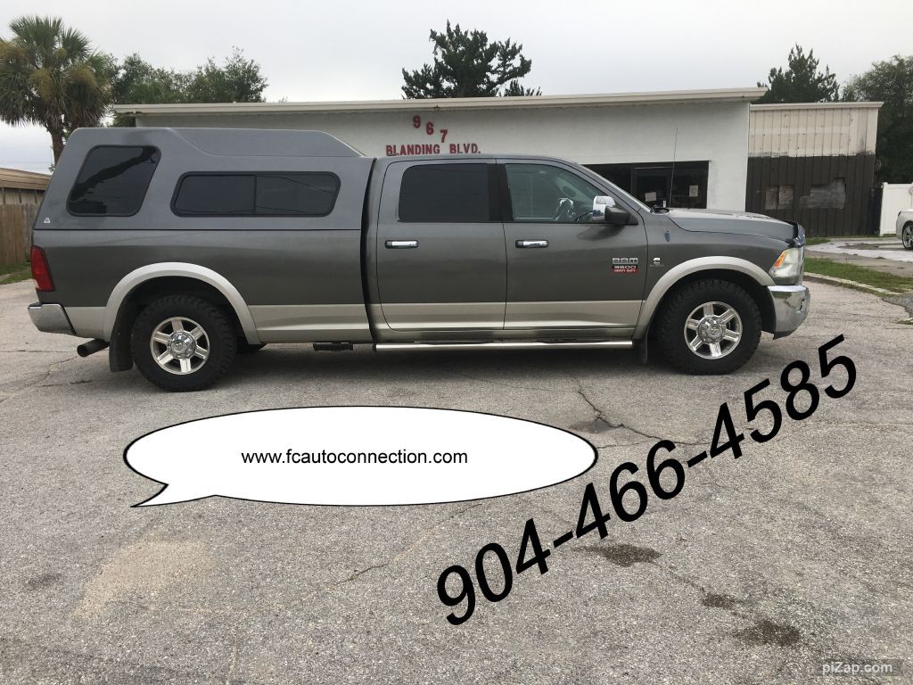2010 Dodge Ram 3500 Image 2