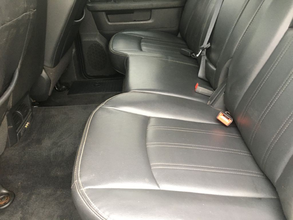 2010 Dodge Ram 3500 Image 13