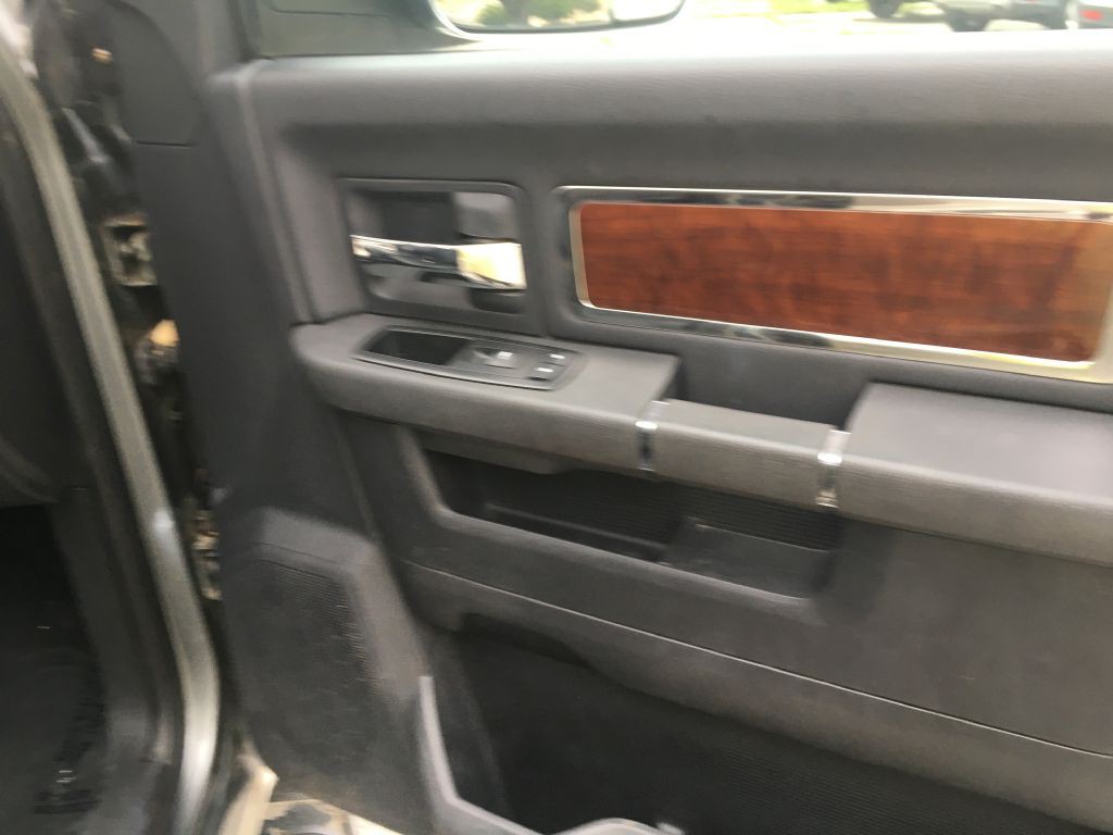 2010 Dodge Ram 3500 Image 15