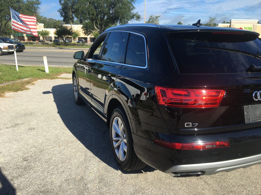 2018 Audi Q7 Image 8
