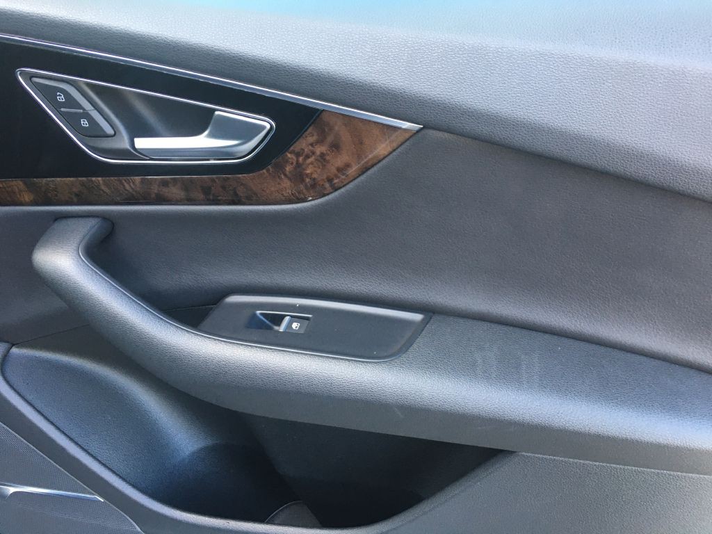 2018 Audi Q7 Image 15