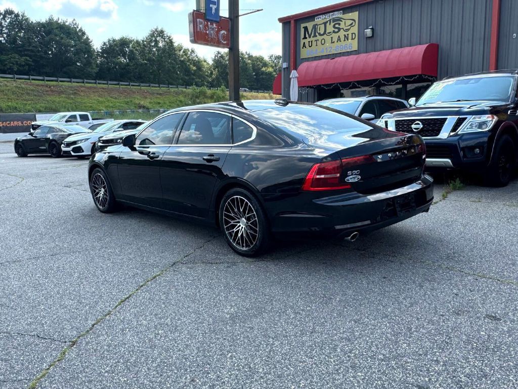 2018 Volvo S90 Image 24
