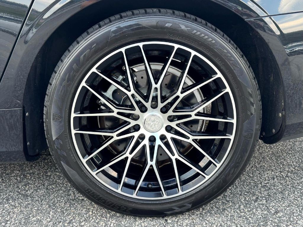 2018 Volvo S90 Image 25