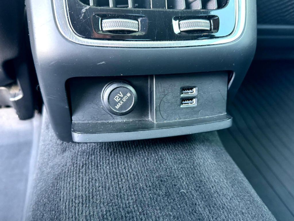 2018 Volvo S90 Image 30