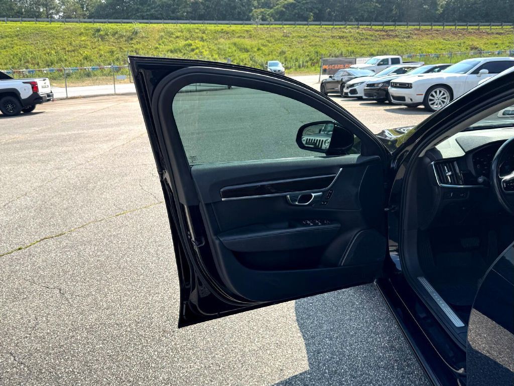 2018 Volvo S90 Image 33