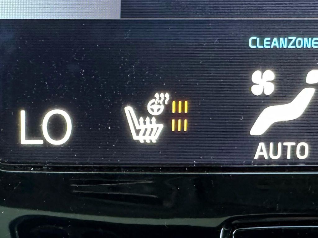 2018 Volvo S90 Image 63