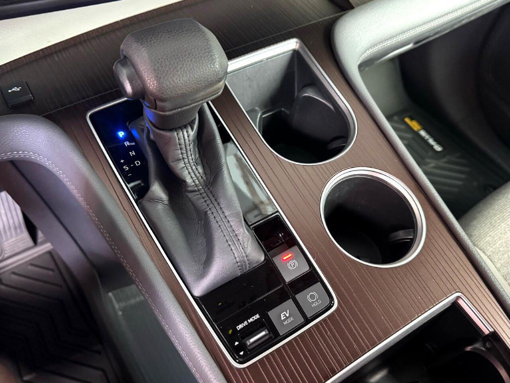 2022 Toyota Sienna Image 71