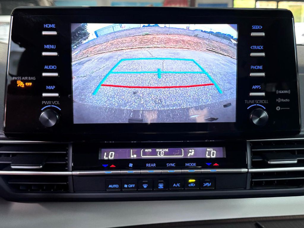 2022 Toyota Sienna Image 78