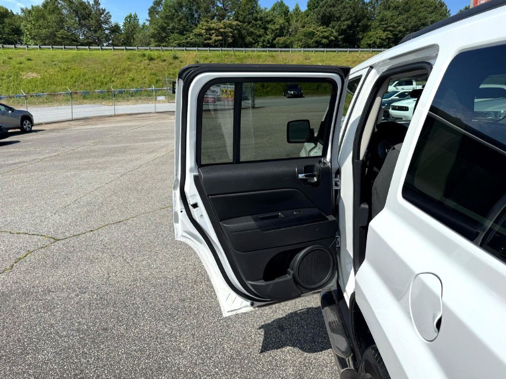 2014 Jeep Patriot Image 23
