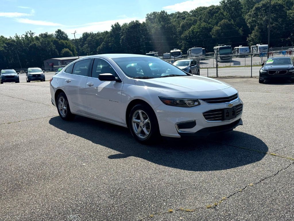 2018 Chevrolet Malibu Image 5