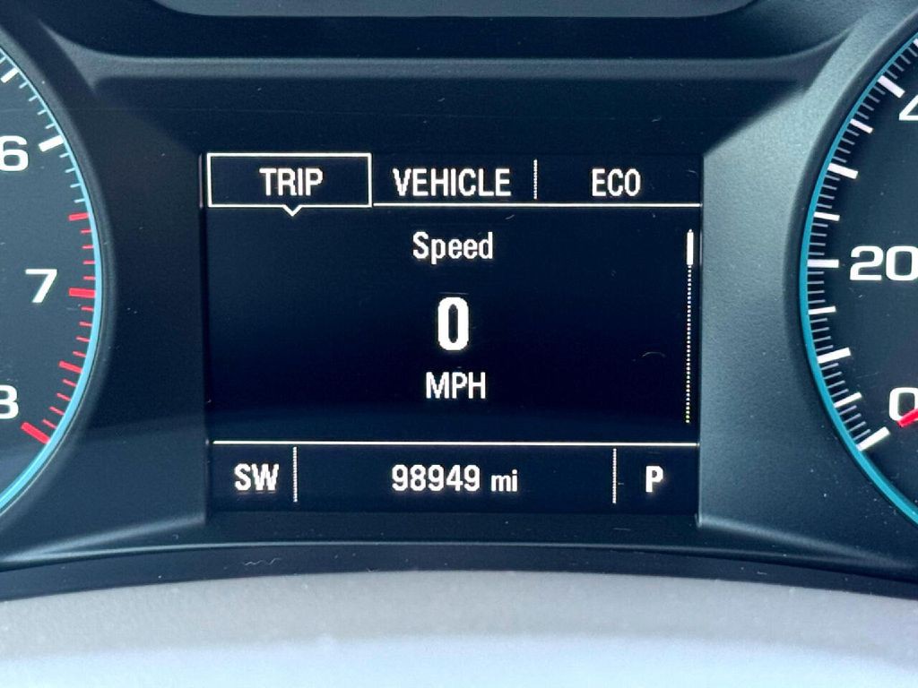 2018 Chevrolet Malibu Image 32
