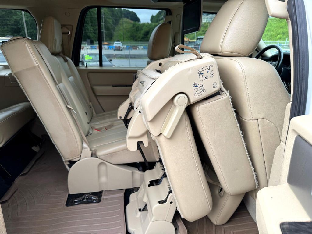 2017 Ford Expedition Image 14