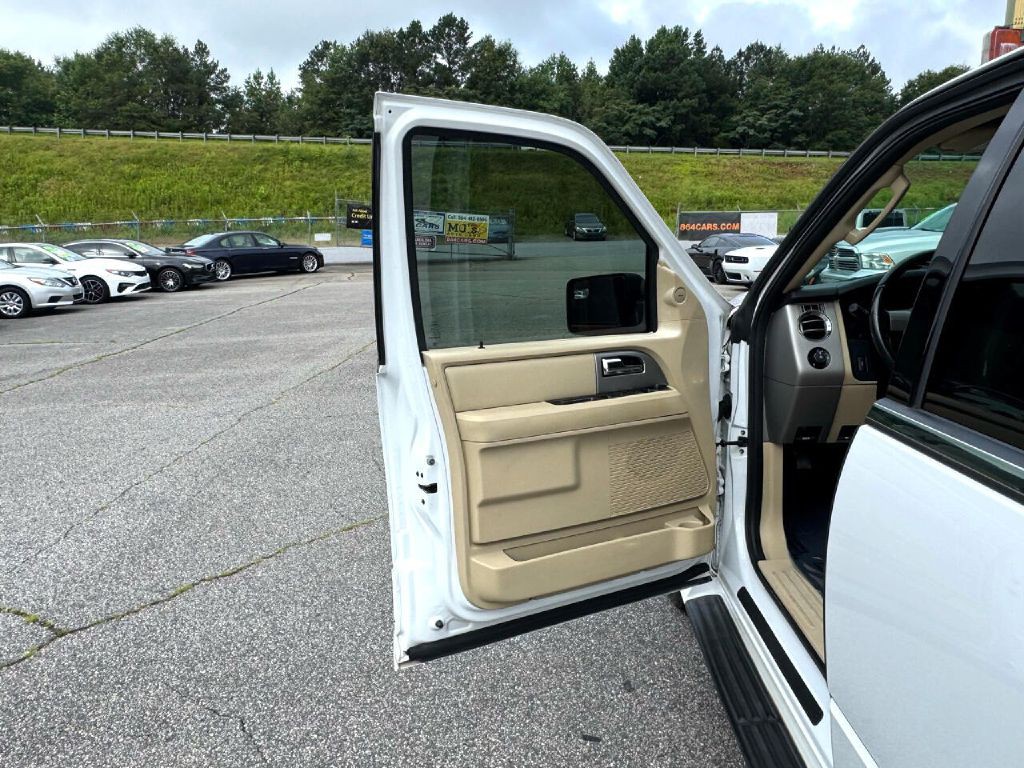 2017 Ford Expedition Image 40
