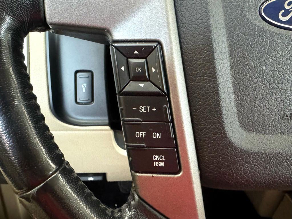 2017 Ford Expedition Image 52