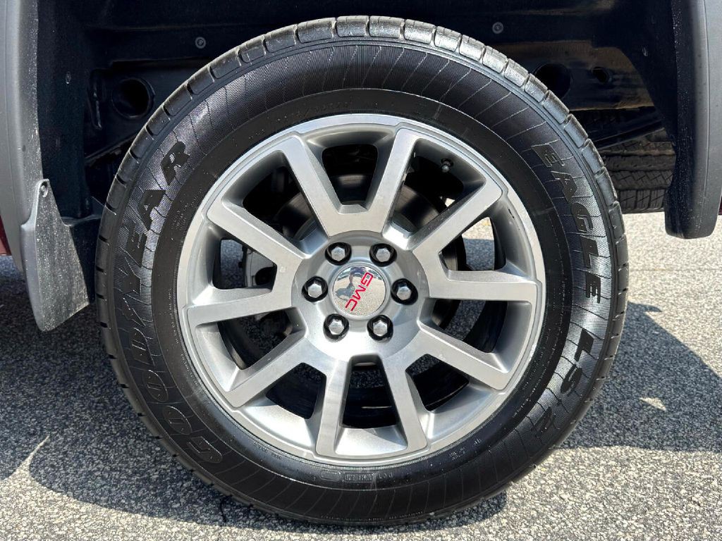 2016 GMC Sierra Image 24