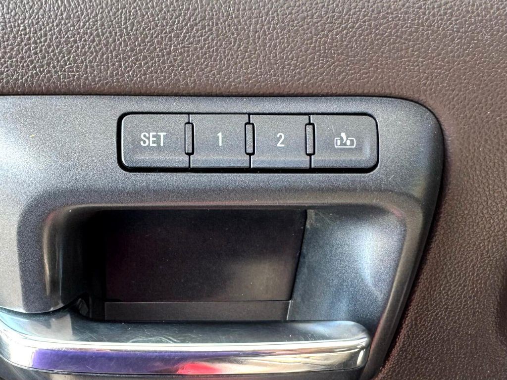 2016 GMC Sierra Image 32